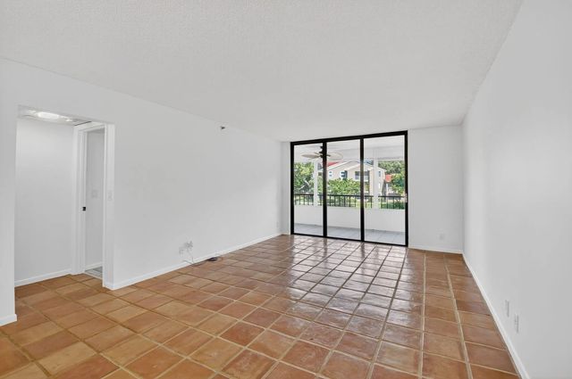 4 of 39 - 1850 Homewood Boulevard #2140, Delray Beach, FL