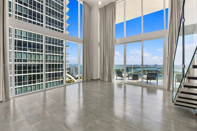 3 of 47 - 1040 Biscayne Boulevard #3704, Miami, FL