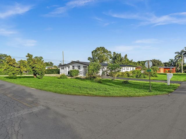 2 of 46 - 772 Se 3rd Street, Belle Glade, FL