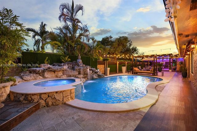 11000 Sw 32nd Street, Miami