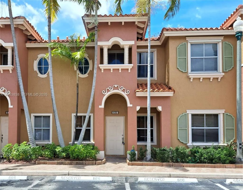 632 Sw 107th Avenue #606, Pembroke Pines