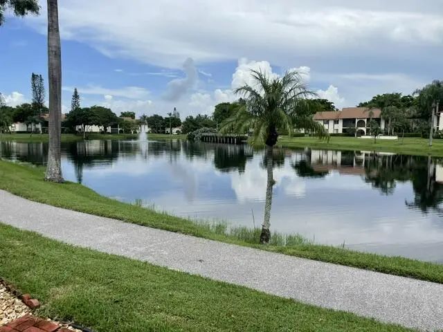 5 of 26 - 4920 Sable Pine Circle #b, West Palm Beach, FL