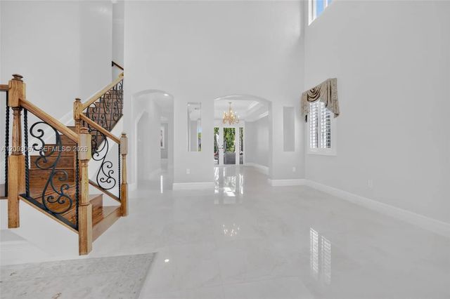 4 of 58 - 21043 Sw 92nd Place, Cutler Bay, FL