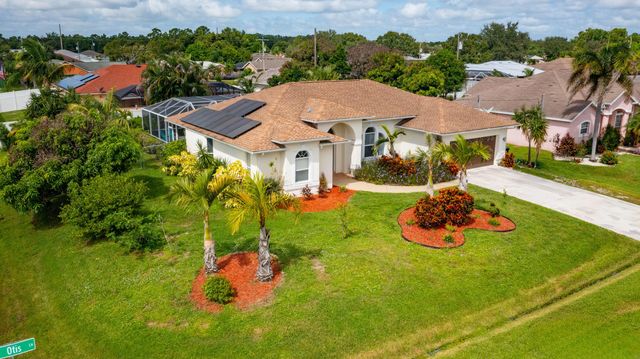 3 of 36 - 3210 Se Otis Lane, Port St. Lucie, FL