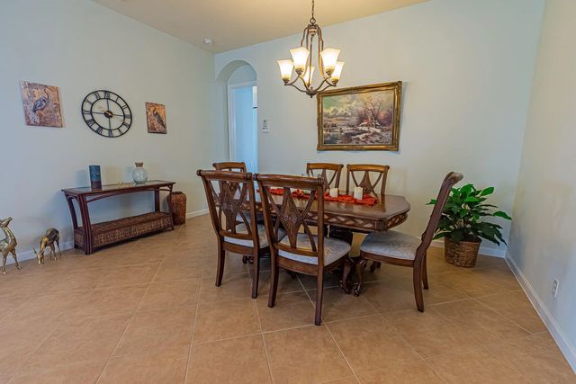 5 of 65 - 11621 Sw Mountain Ash Circle, Port St. Lucie, FL