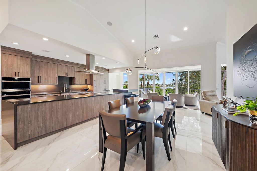 214 Eagle Drive, Jupiter