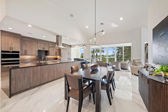 214 Eagle Drive, Jupiter
