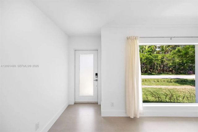 2 of 31 - 701 Ne 119th Street, Biscayne Park, FL