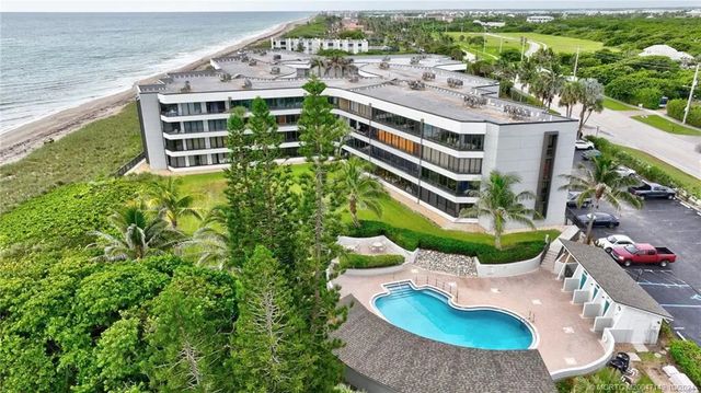 1357 Ne Ocean Boulevard #304, Stuart