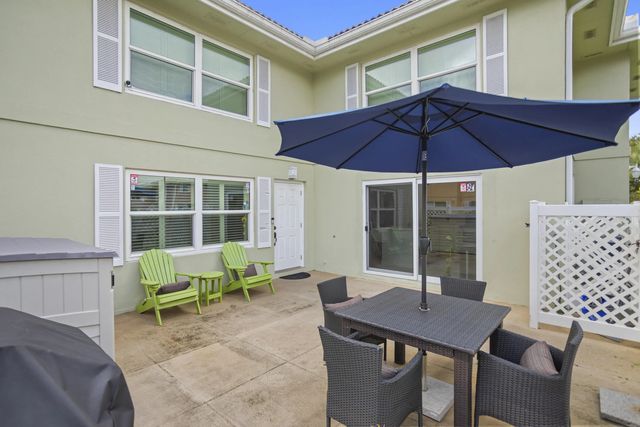 3 of 37 - 1918 Stratford Way #32b, West Palm Beach, FL