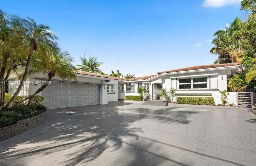 1025 Belle Meade Island Drive, Miami