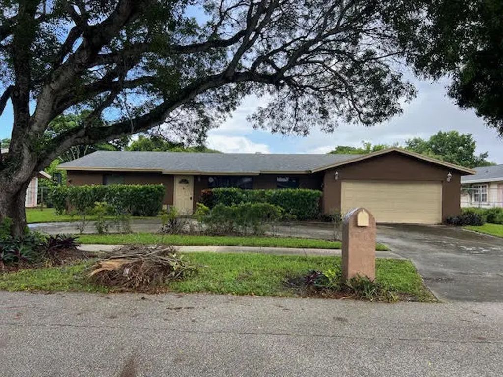 4214 Waverly Drive, West Palm Beach