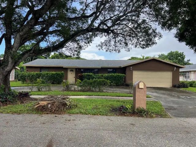 4214 Waverly Drive, West Palm Beach