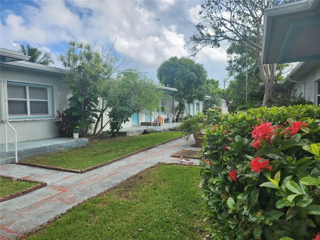 1239 Marseille Drive #4, Miami Beach