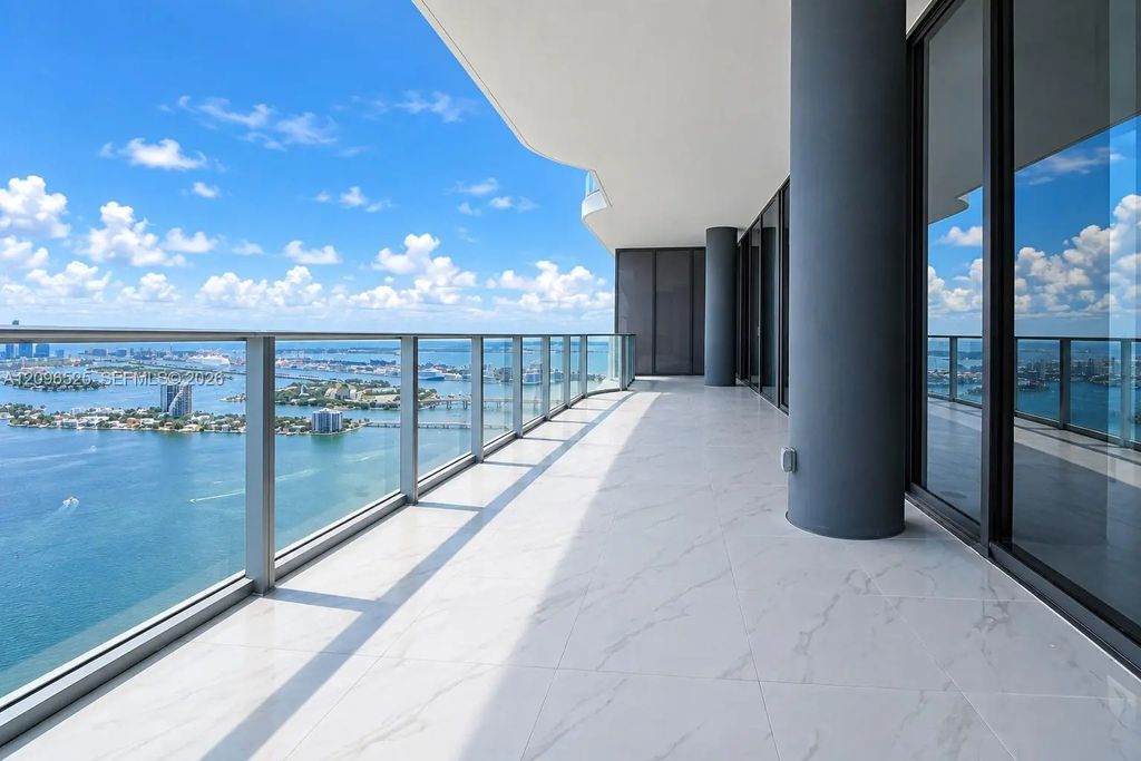 700 Ne 24th Street #ph-5903, Miami