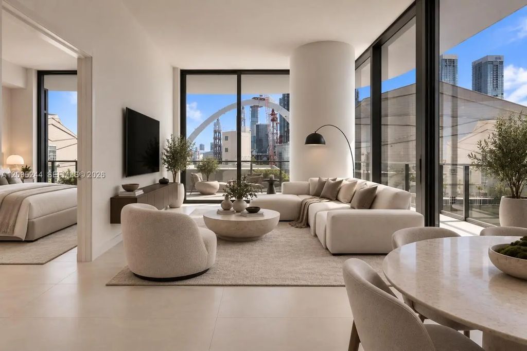 1400 Biscayne Boulevard #602, Miami
