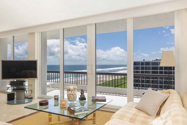 3 of 28 - 2660 S Ocean Boulevard #705n, Palm Beach, FL