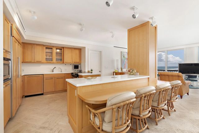 5 of 28 - 2660 S Ocean Boulevard #705n, Palm Beach, FL