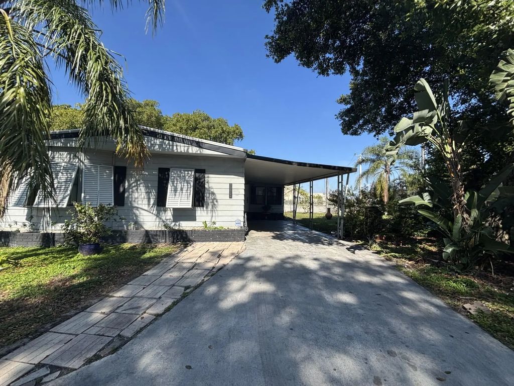 3271 Fairway Drive, Pompano Beach