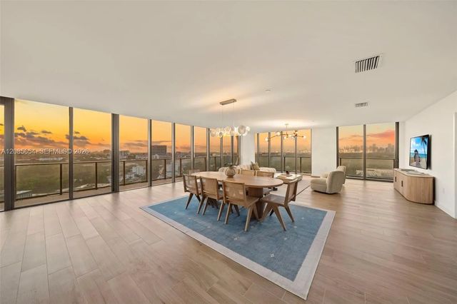 2678 Tigertail Avenue #1101, Miami