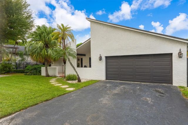 3 of 36 - 13711 Sw 108th Street, Miami, FL