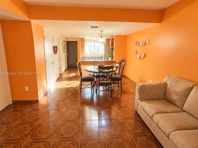 3 of 14 - 14030 Ne 3rd Court, Miami, FL