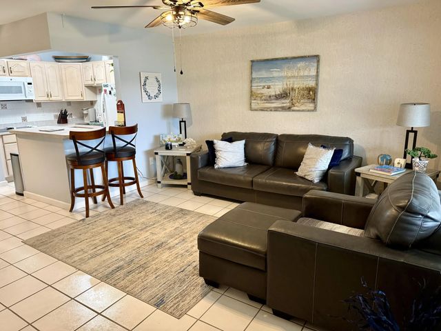 2 of 33 - 110 Shore Court #106, North Palm Beach, FL