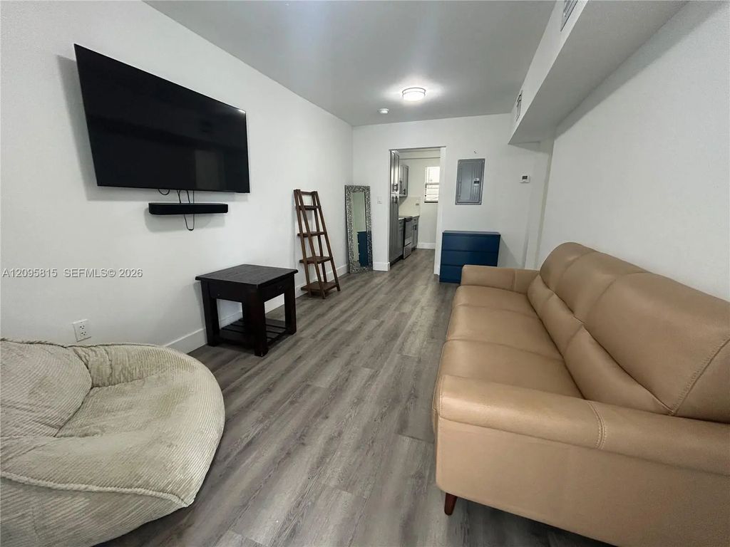 628 Sw 21st Avenue #1, Miami