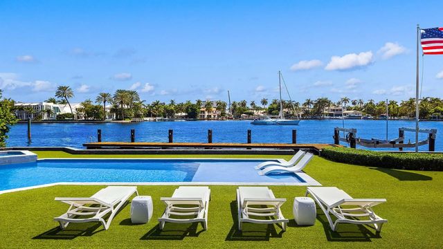 5 of 7 - 201 Palm Trail, Delray Beach, FL