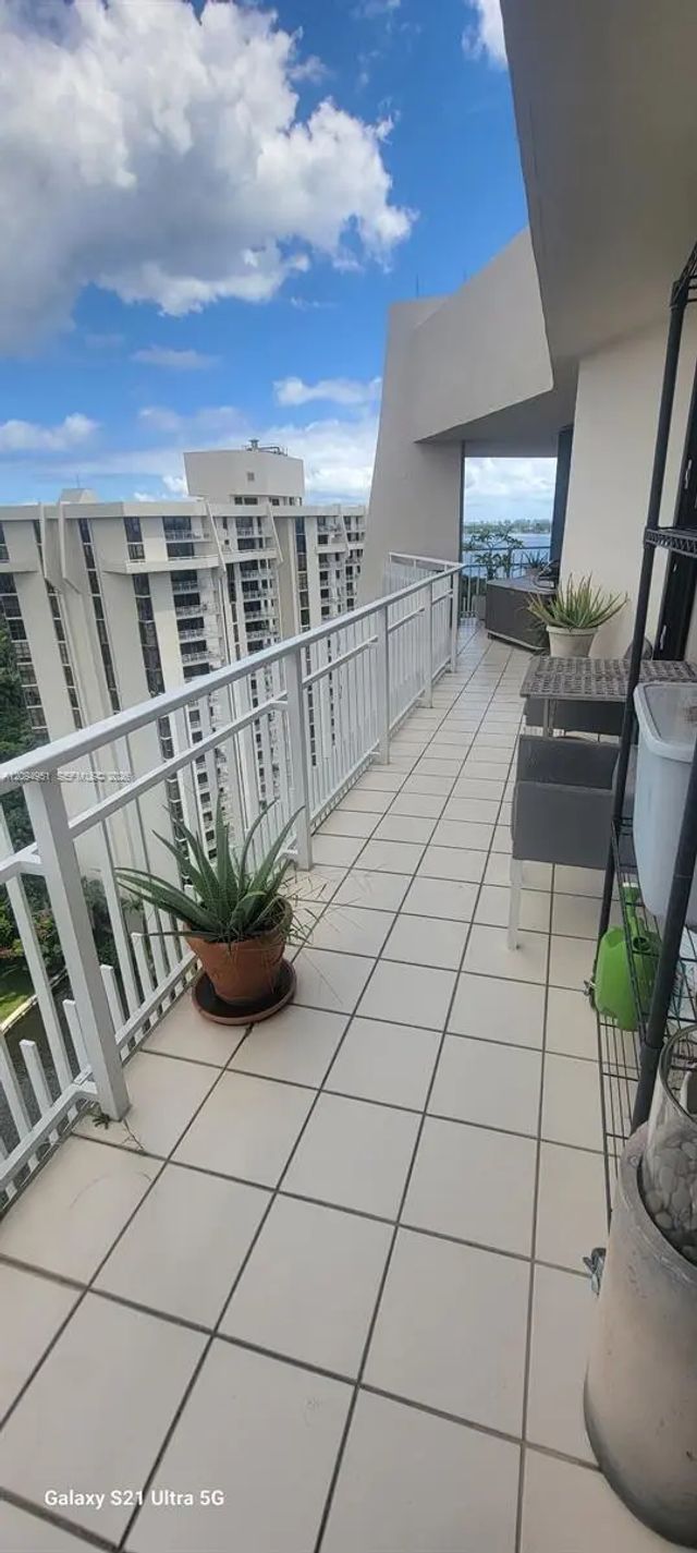3 of 24 - 2000 Towerside Terrace #ts1, Miami, FL