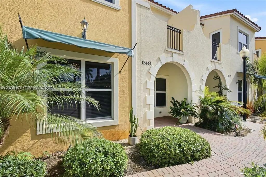 12441 Nw 18th Court, Pembroke Pines