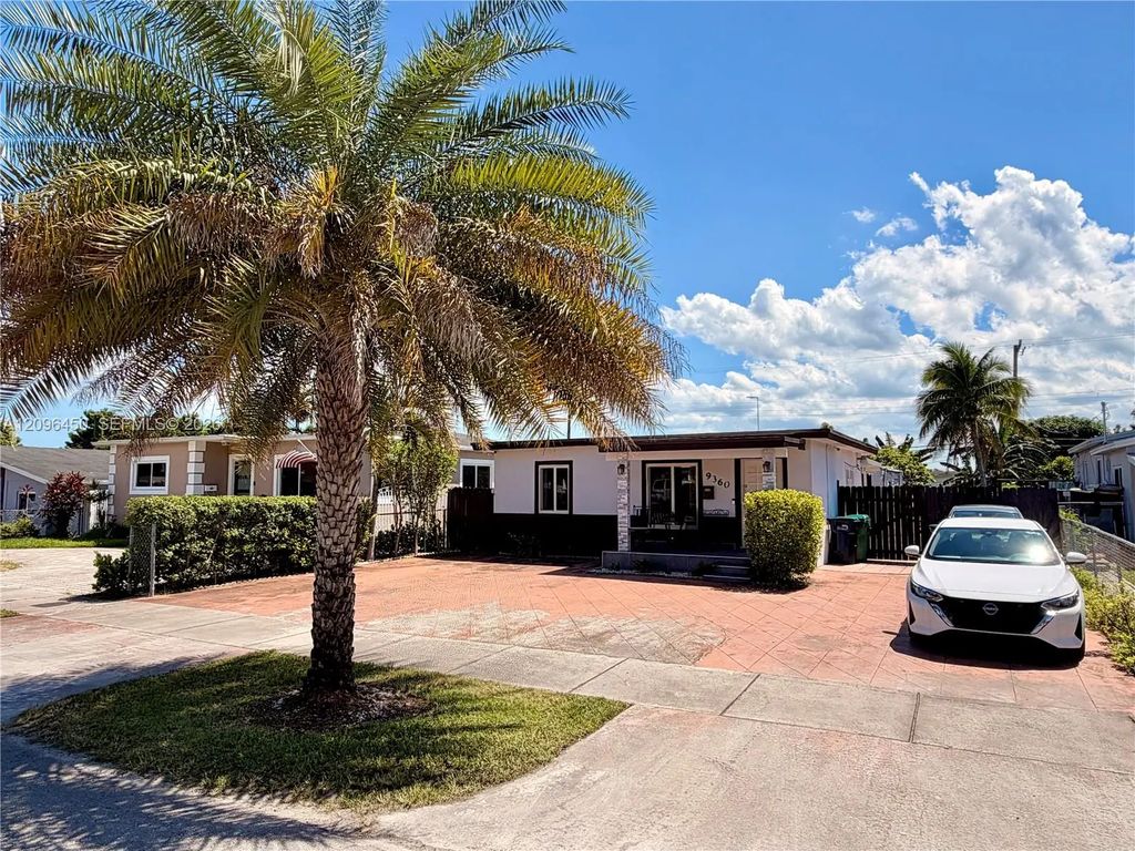 9360 Sw 37th Street, Miami