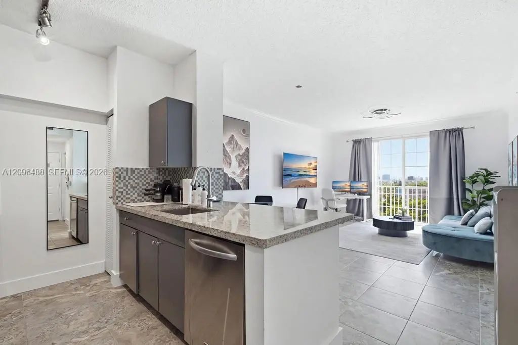 1919 Van Buren Street #803a, Hollywood