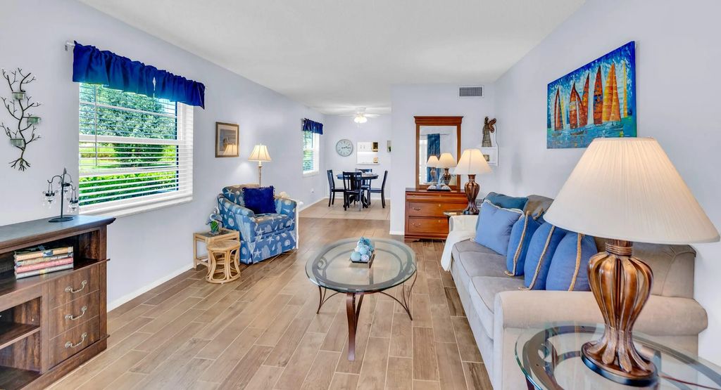 104 Royal Oak Drive #101, Vero Beach