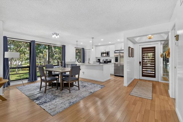 3 of 45 - 407 Brackenwood Lane S, Palm Beach Gardens, FL