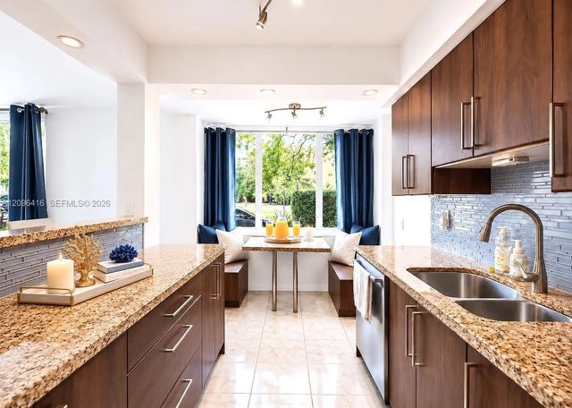 3 of 14 - 250 180th Drive #155, Sunny Isles Beach, FL