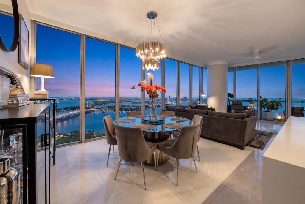 888 Biscayne Boulevard #4608, Miami