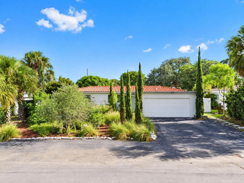 2630 Ne 22nd Street, Pompano Beach