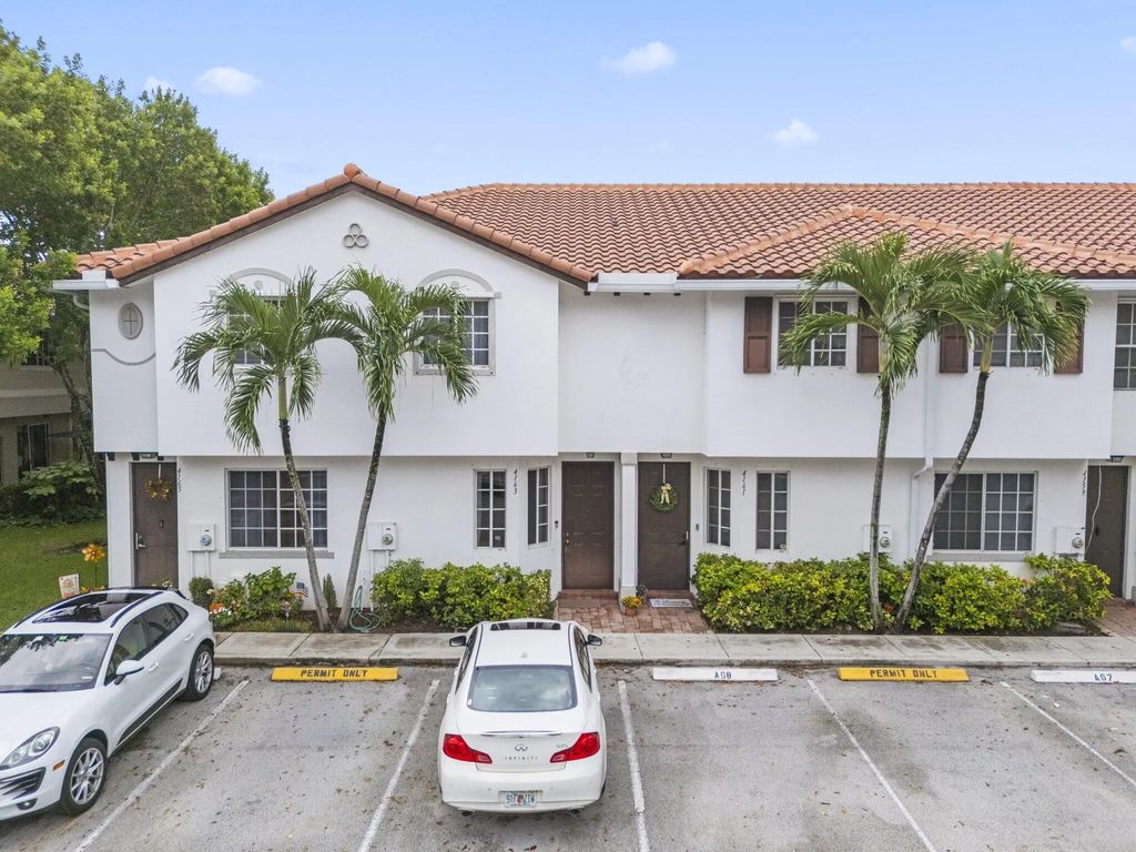 4163 Napoli Lake Drive, Riviera Beach