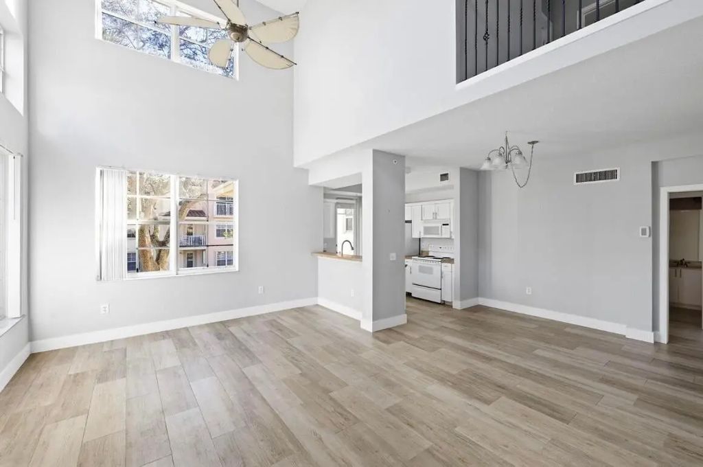 1116 University Boulevard #21, Jupiter