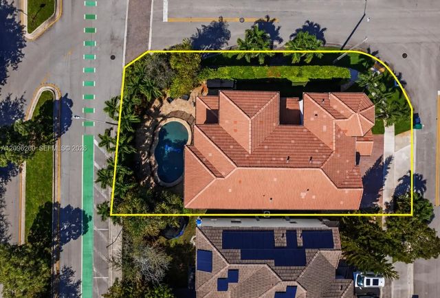 5 of 40 - 11530 Nw 82nd Terrace, Doral, FL
