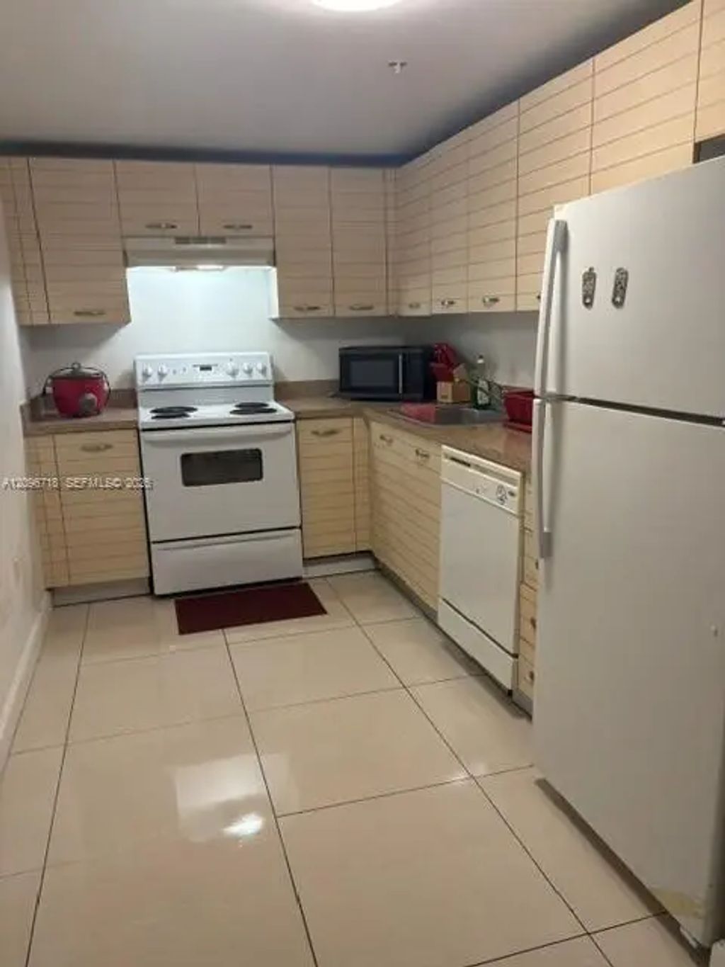 2217 Nw 7th Street #1202, Miami