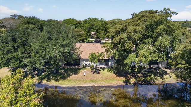 2 of 37 - 3210 Carambola Circle S #s, Coconut Creek, FL