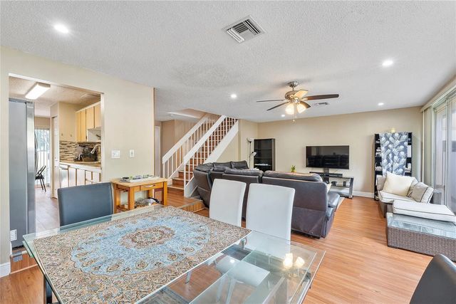 5 of 15 - 845 Nw 80th Terrace #6, Plantation, FL