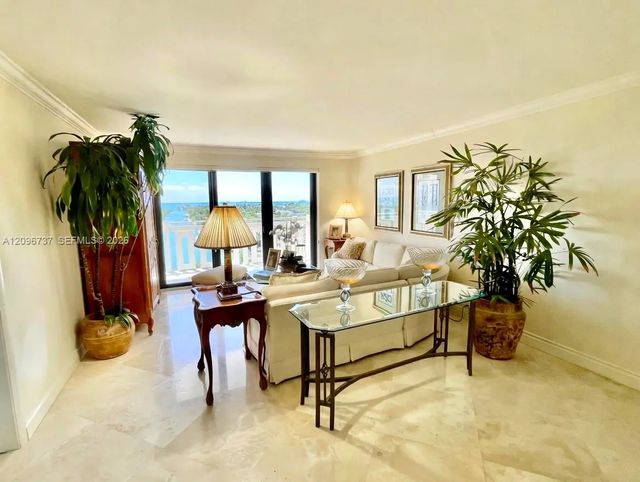5 of 24 - 1121 Crandon Boulevard #d903, Key Biscayne, FL