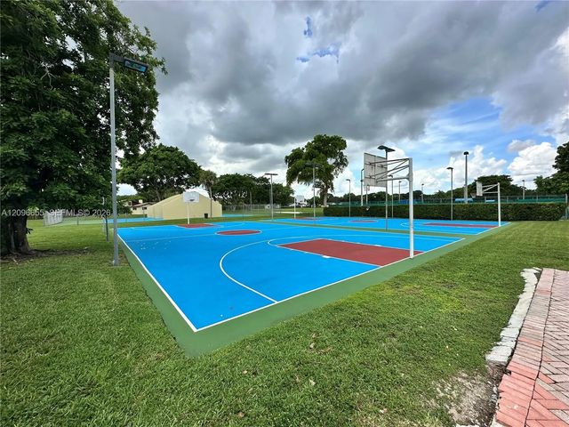 5 of 20 - 11302 Sw 132nd Court W, Miami, FL