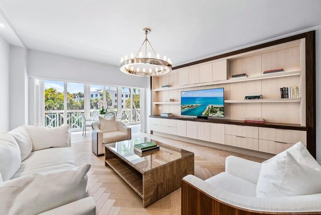 2 of 37 - 389 S Lake Drive #2g, Palm Beach, FL