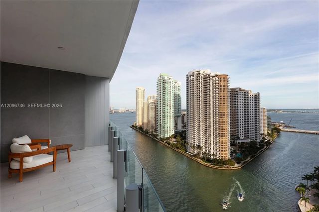 300 S Biscayne Blvd Way #2107, Miami