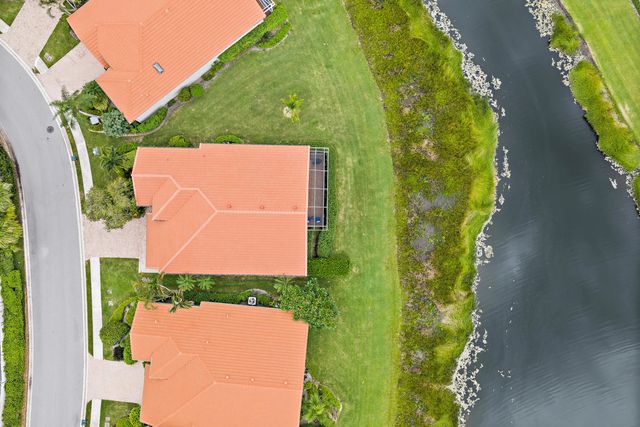 5 of 42 - 90 Monterey Pointe Drive, Palm Beach Gardens, FL