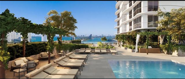 1400 Biscayne Boulevard #uph02, Miami